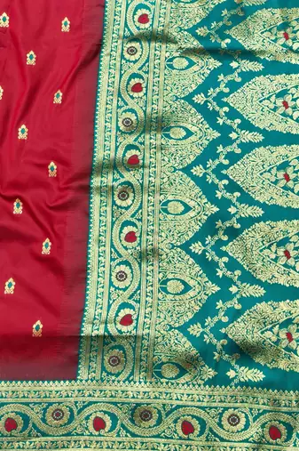 maroon zari woven banarasi silk blend traditional saree with blouse piece