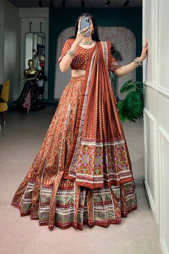 Tasar silk blend Printed Free Size Ghaghra Choli with Lace Border & Dupatta for Navratri Garba