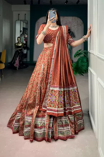 Tasar silk blend Printed Free Size Ghaghra Choli with Lace Border & Dupatta for Navratri Garba