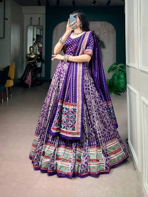 Tasar silk blend Printed Free Size Ghaghra Choli with Lace Border & Dupatta for Navratri Garba 4