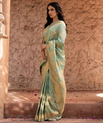 Sea green embroidered puure tissue saree 3