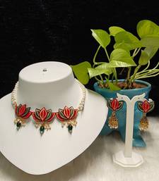 pushp lotus design necklace set