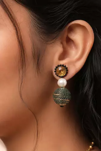 Multi color fashion earrings with trendy designer style