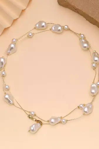 White color pearl mala with classic jewelry style