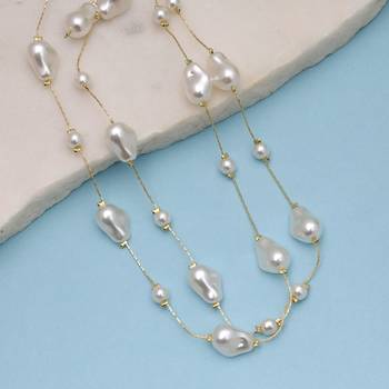 White color pearl mala with classic jewelry style 2