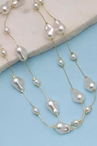 White color pearl mala with classic jewelry style