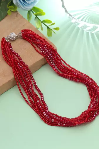 Red color magnetic beaded necklace with handmade style