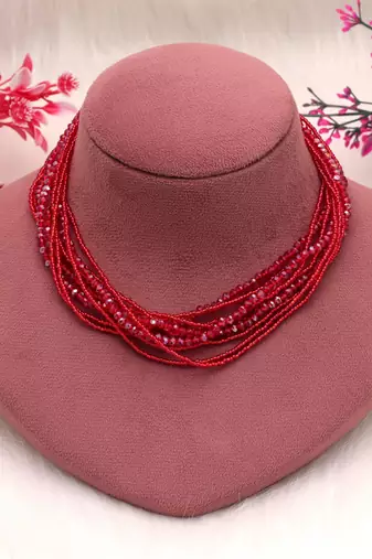 Red color magnetic beaded necklace with handmade style