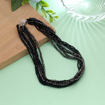 Black color magnetic beaded necklace with trendy style 1