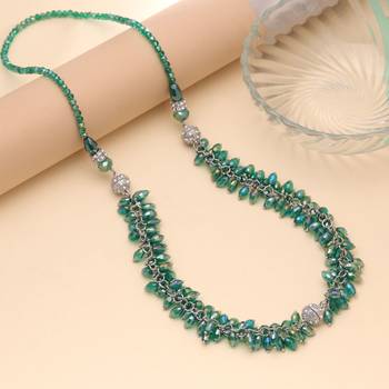 Green color beaded necklace with traditional design 2