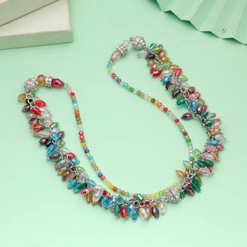 Multi color beaded necklace with handmade fashion design 1