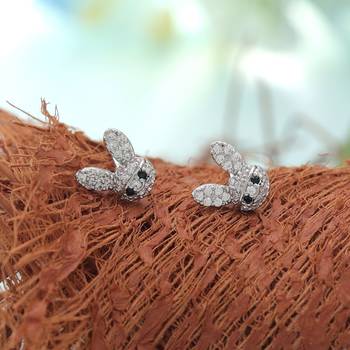 Silver color american diamond earrings with crystal design 1