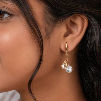White color american diamond earrings with elegant style 2