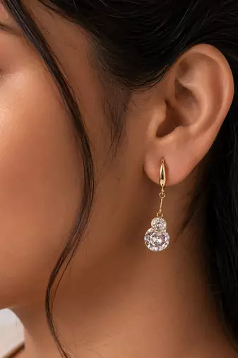 White color american diamond earrings with crystal finish
