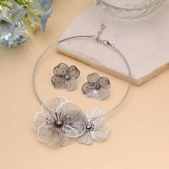 Silver color floral shape anti tarnish hasli necklace set 2