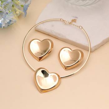 Gold color heart shape anti tarnish hasli necklace set 2