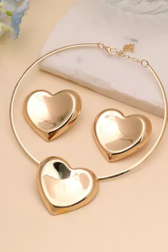 Gold color heart shape anti tarnish hasli necklace set