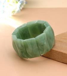 Green color stretchable acrylic fashion bangle design