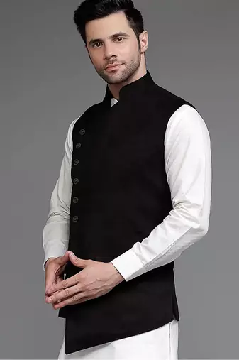 Black jacket kurta set for men's