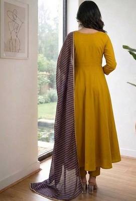 Embroidered Chanderi Flared Kurta Pant and Dupatta Set 4
