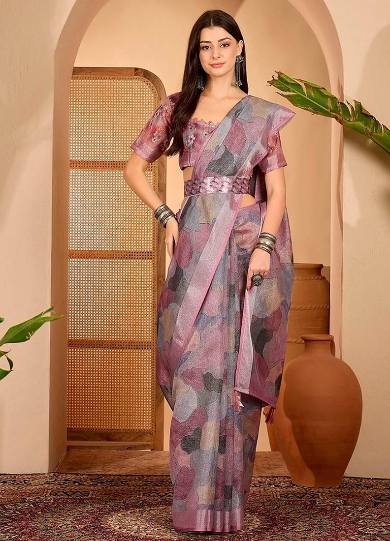 Pink linen geometric printed casual saree with blouse piece