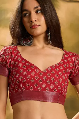 Maroon linen floral printed casual saree with blouse piece