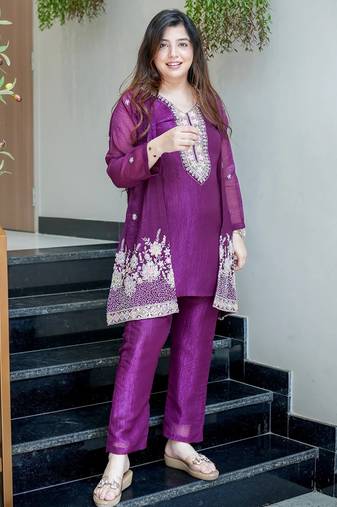 Women's Gorgeous Embroidery Work Chinon Silk Fabric Straight Kurta Pant with Koti Set