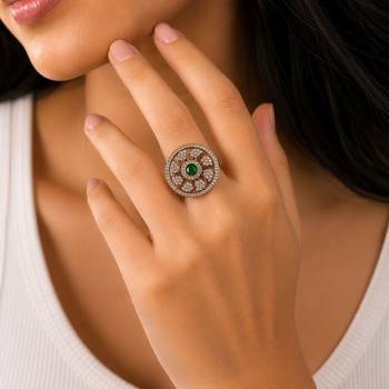 Green color american diamond ring sparkling jewelry style 2