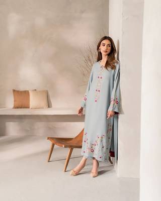 Women's Gorgeous Thread Work Chanderi Silk Fabric Straight Kurta Pant and Dupatta Set 3