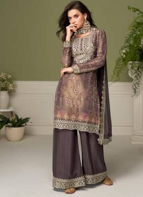 Brown chinon silk full stitched free size upto 42 1