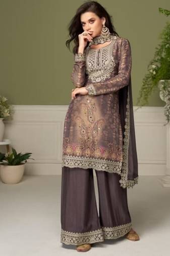 Brown chinon silk full stitched free size upto 42