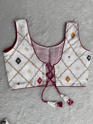 Pink rayon cotton printed chaniya choli for navratri for kid 4