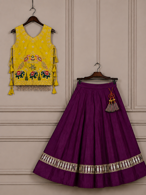 Kids yellow rayon cotton embroidered koti with roman silk chaniya choli for navratri 3