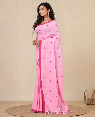 pink heart motifs cotton blend soft saree 2