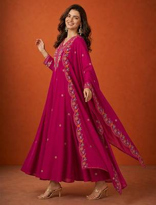 Embroidered Vichitra Silk Flared Kurta Pant and Dupatta Set 3