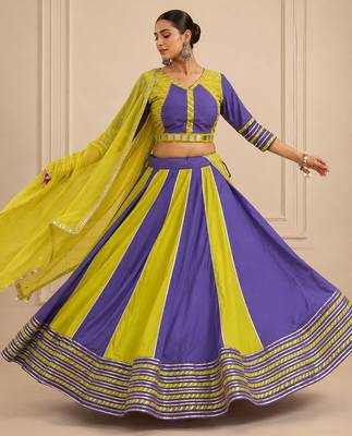 Lavender Cotton Handwork Navratri Lehenga Choli 3