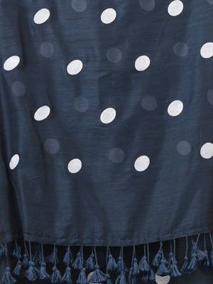 grey polka dots cotton blend soft saree 4