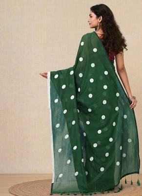 green polka dots cotton blend soft saree 3