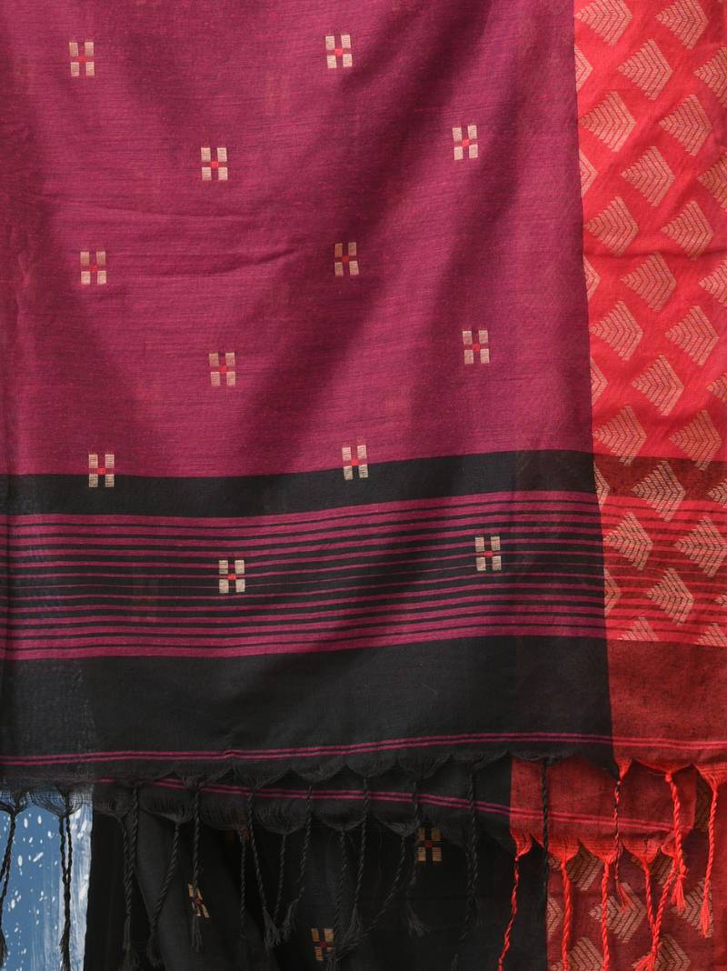 black geometric motifs cotton blend handspun soft saree