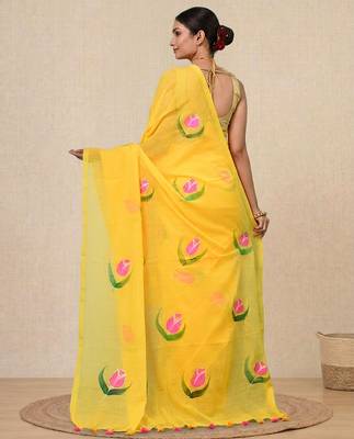 yellow printed mulmul soft saree 3