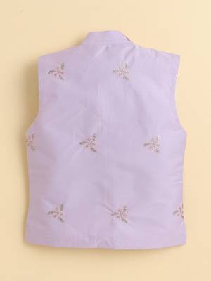 Boys lilac pure cotton heritage embroidered kurta pyjama set with waistcoat & necklace 2
