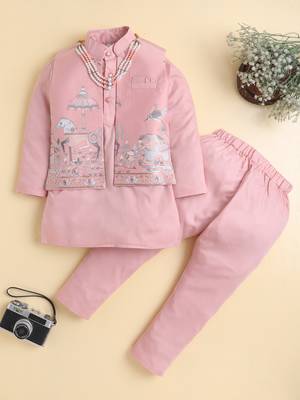 Boys peach pure cotton heritage embroidered kurta pyjama set with waistcoat & necklace 1
