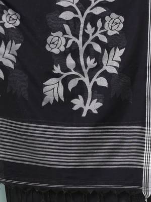 black geometric motifs cotton blend soft saree 4
