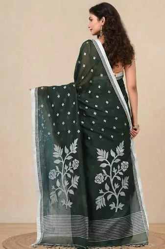green geometric motifs cotton blend soft saree