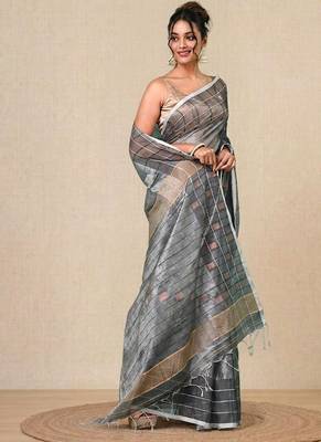 Silver solid rasham tissue soft saree 2