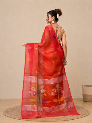 Red texture design tissue soft saree 3