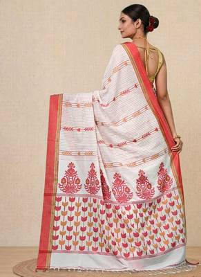 white geometric pattern cotton blend soft saree 2