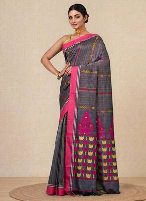 grey geometric pattern cotton blend soft saree 2