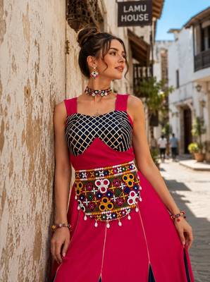 Gajri & Neavy-Blue Fancy Kali Work With Gota Patti Navratri Lehenga Sets 4