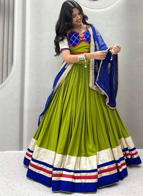Paroot Green Pure Cotton Navratri Lehenga Choli 3